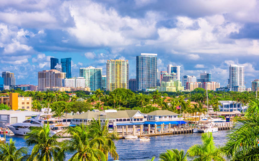 Fort Lauderdale, Florida, USA skyline.