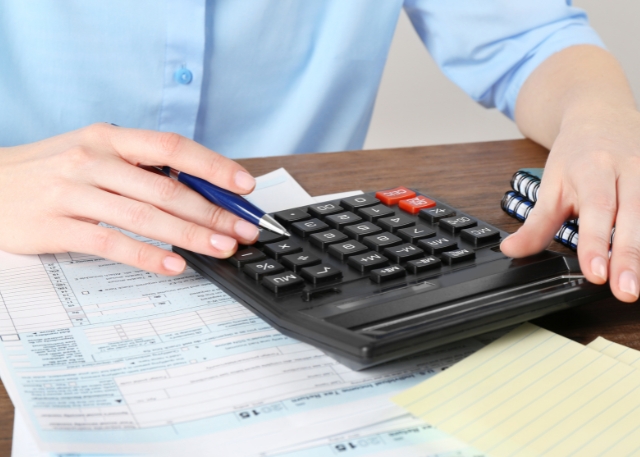 Financial statement insights for Tampa businesses from Hacker, Johnson & Smith PA
