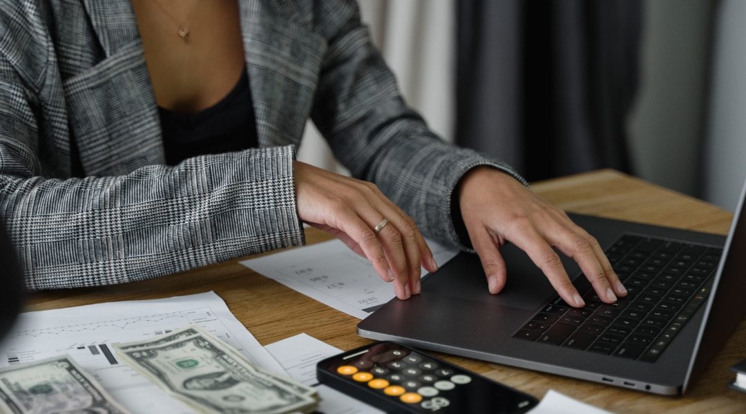 Reasonable Compensation for S-Corp Owners in Tampa: How to Avoid IRS Red Flags